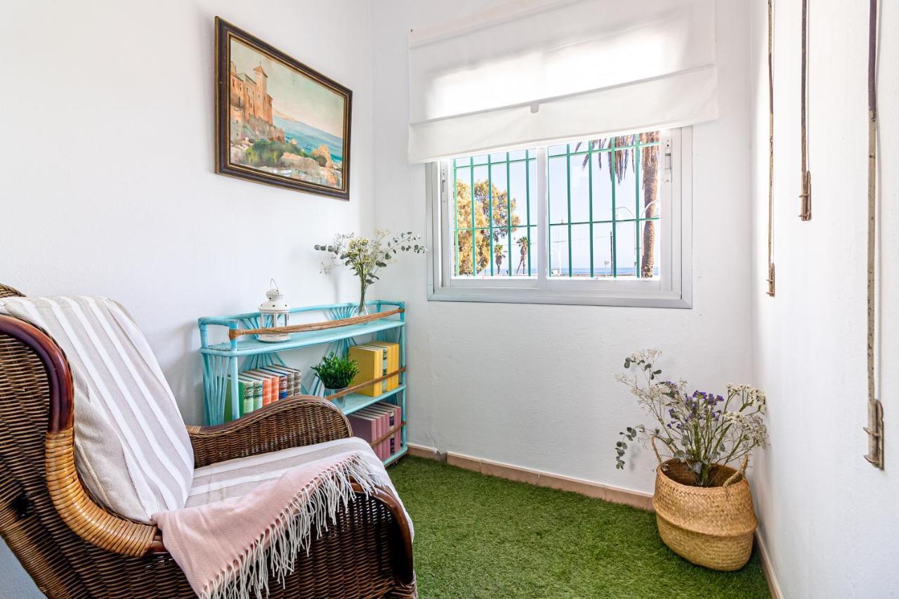 Sea & Wave Al Rolo Beach Apartment Málaga Extérieur photo