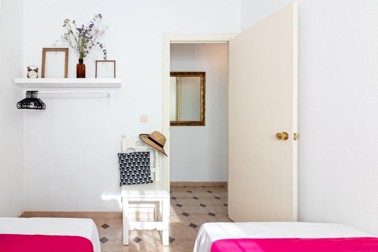 Sea & Wave Al Rolo Beach Apartment Málaga Extérieur photo
